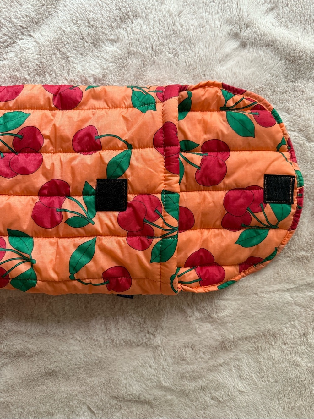 BAGGU Puffy Laptop Sleeve 13”/14” Sherbert Cherry - Picture 3 of 10